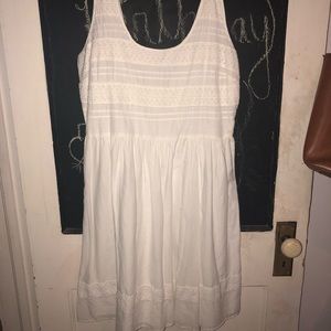 NWT White Old Navy Eyelet Dress! Size Large!